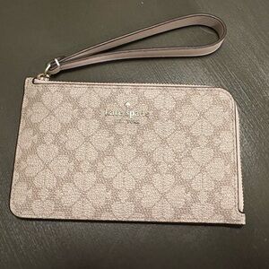 Kate Spade Beige Patterned Wristlet